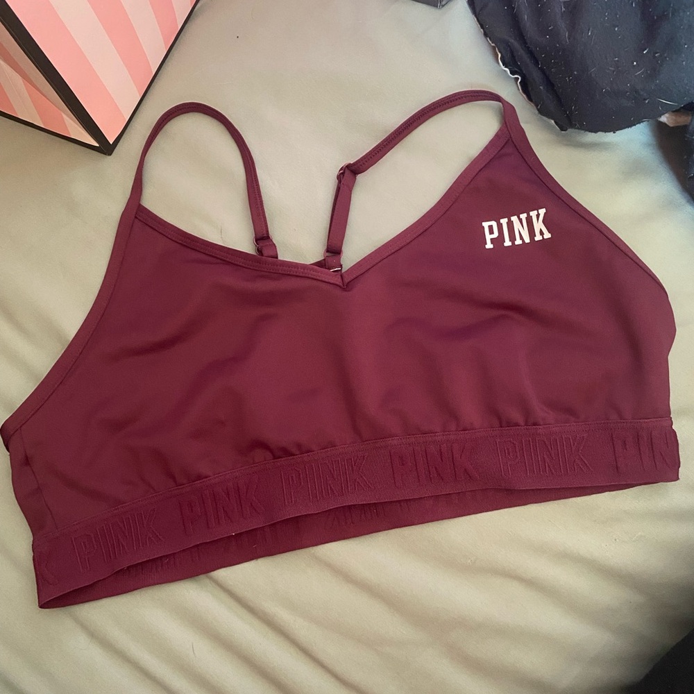 Vs pink sports bra